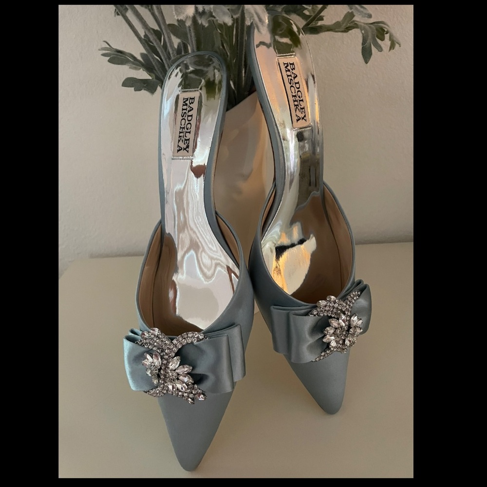 Badgley Mischka Hagen Pointy Toe Mule In Crystal Blue Satin